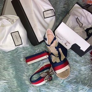 BUNDLE DEAL GUCCI HEELS AND GUCCI BELT